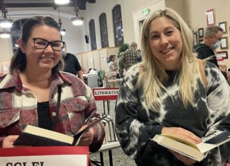 PHOTO: provided by FSPPL | The South Pasadenan | Roxanne Garcia (left) and Angela Watson love books and decided they had to attend the Friends of the Library Holiday Book Sale.