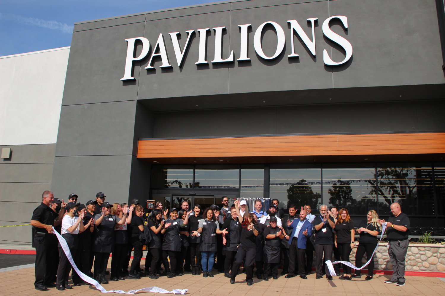 Grand 'Re-Opening' of the South Pasadena Pavilions grocery store after a major remodel three years in the making.