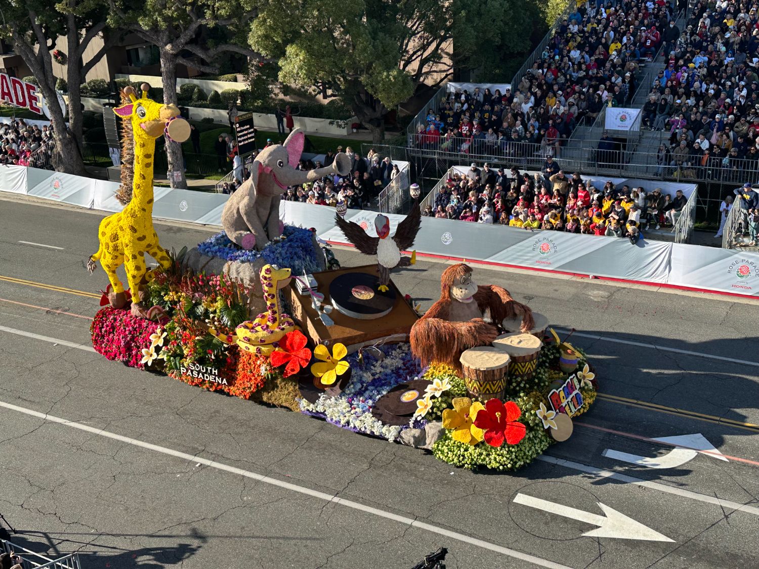 WINNER: South Pasadena Rose Parade Float Wins the 'Founder Award' (updated), The South Pasadenan