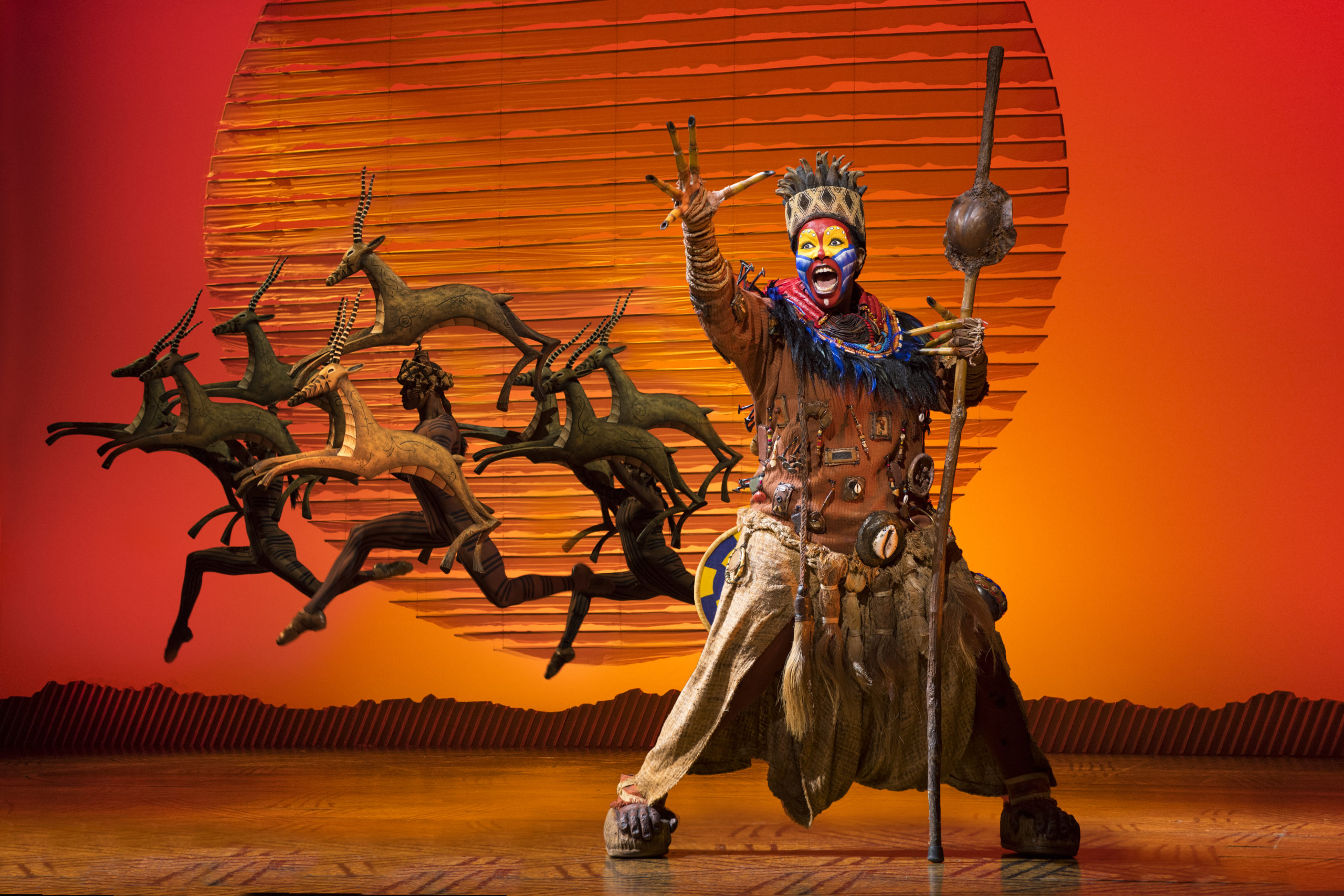 download the lion king pantages 2023