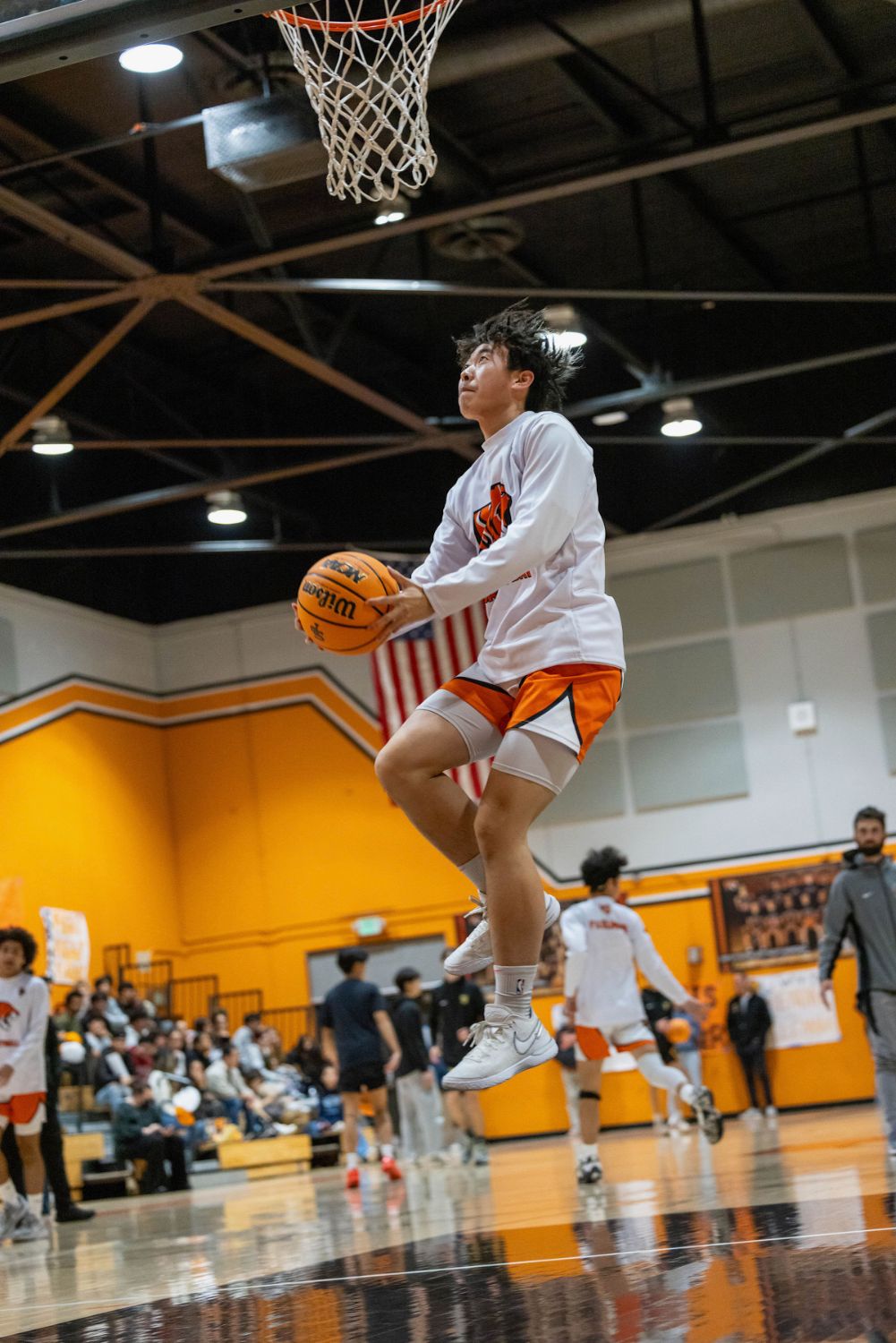 Foto: Amanda Delgado under.ratemedia Proporcionada por: SPHS Basketball | The South Pasadenan | 2024 Baloncesto universitario masculino de South Pasadena High School.