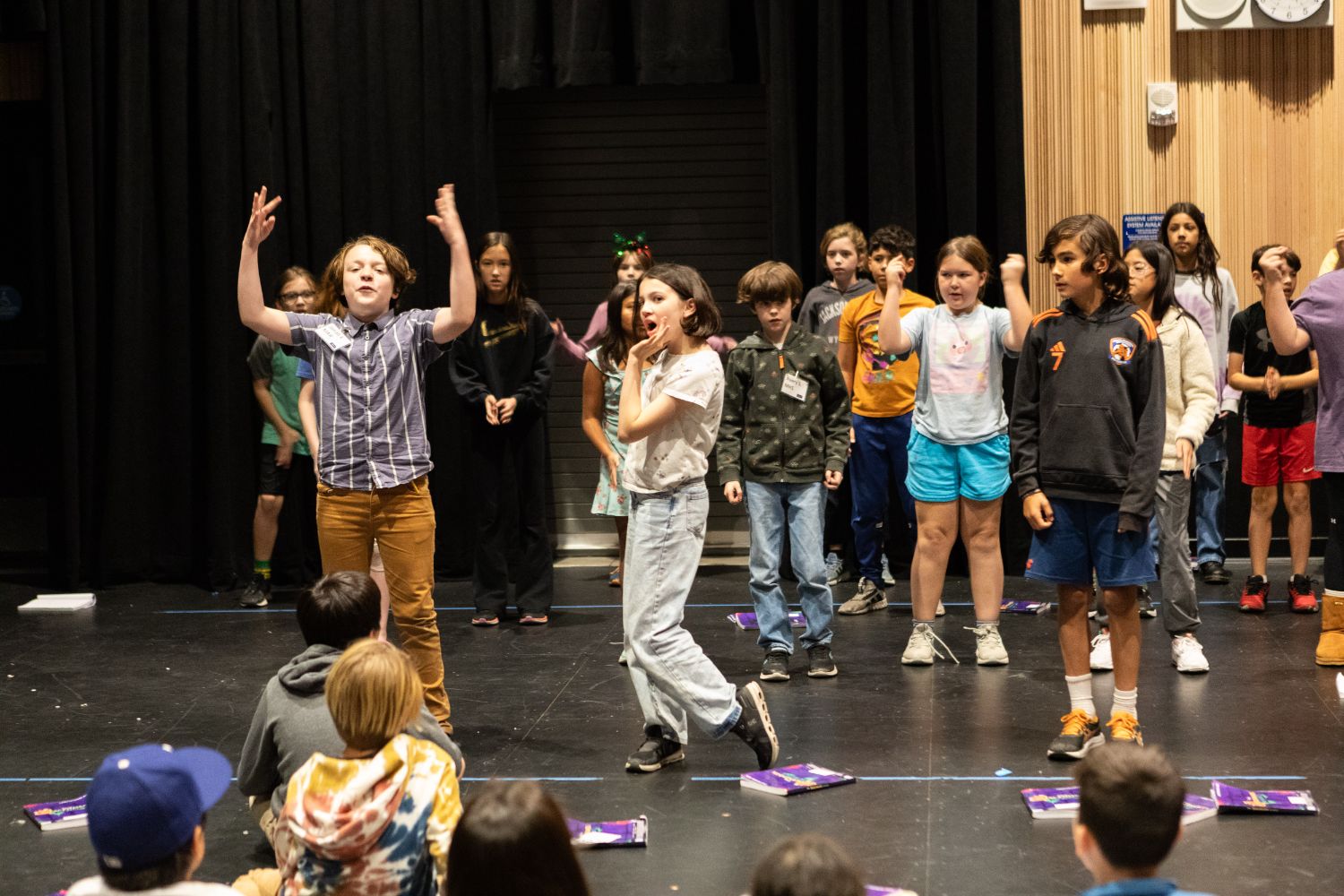 PHOTO: J. Ryan Roberts | The South Pasadenan | Rehearsals for the 5th grade musical " Descendants The Musical". 