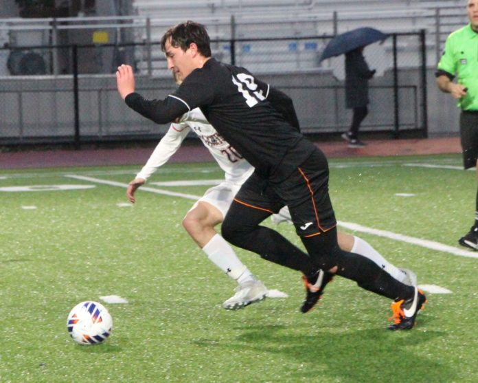 PHOTO: Henk Friezer | The South Pasadenan | Senior Sawyer Fox heads down the pitch. South Pasadena High fell to Chaminade 2-1 in a CIF Division 3 wildcard double overtime loss at home on Tuesday.