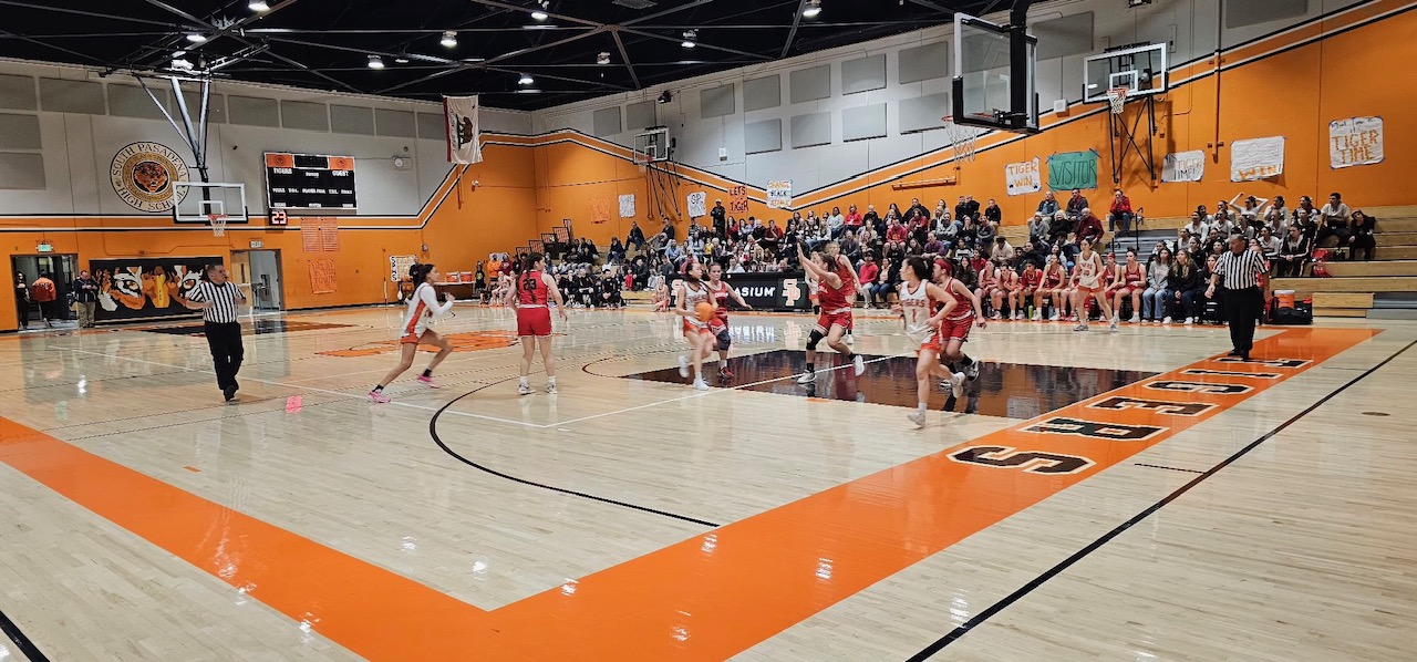 PHOTO: CB Richards | The South Pasadenan | South Pasadena High won a first round CIF-SS girls basketball game over Glendora 55-52 on Thursday night and now advances to second round action to face Flintridge Prep on Saturday.