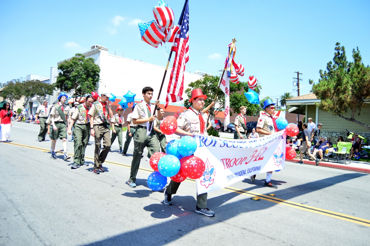 4th of July Parade, Fireworks & Patriotic Performance for Festival of