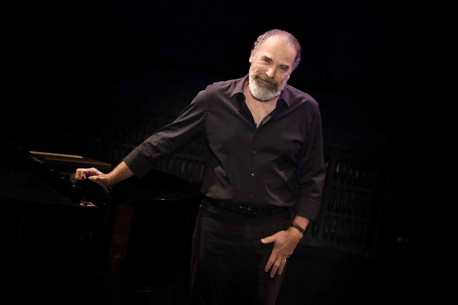 PHOTO: Joan Marcus | The South Pasadenan | Mandy Patinkin on stage in "Being Alive"
