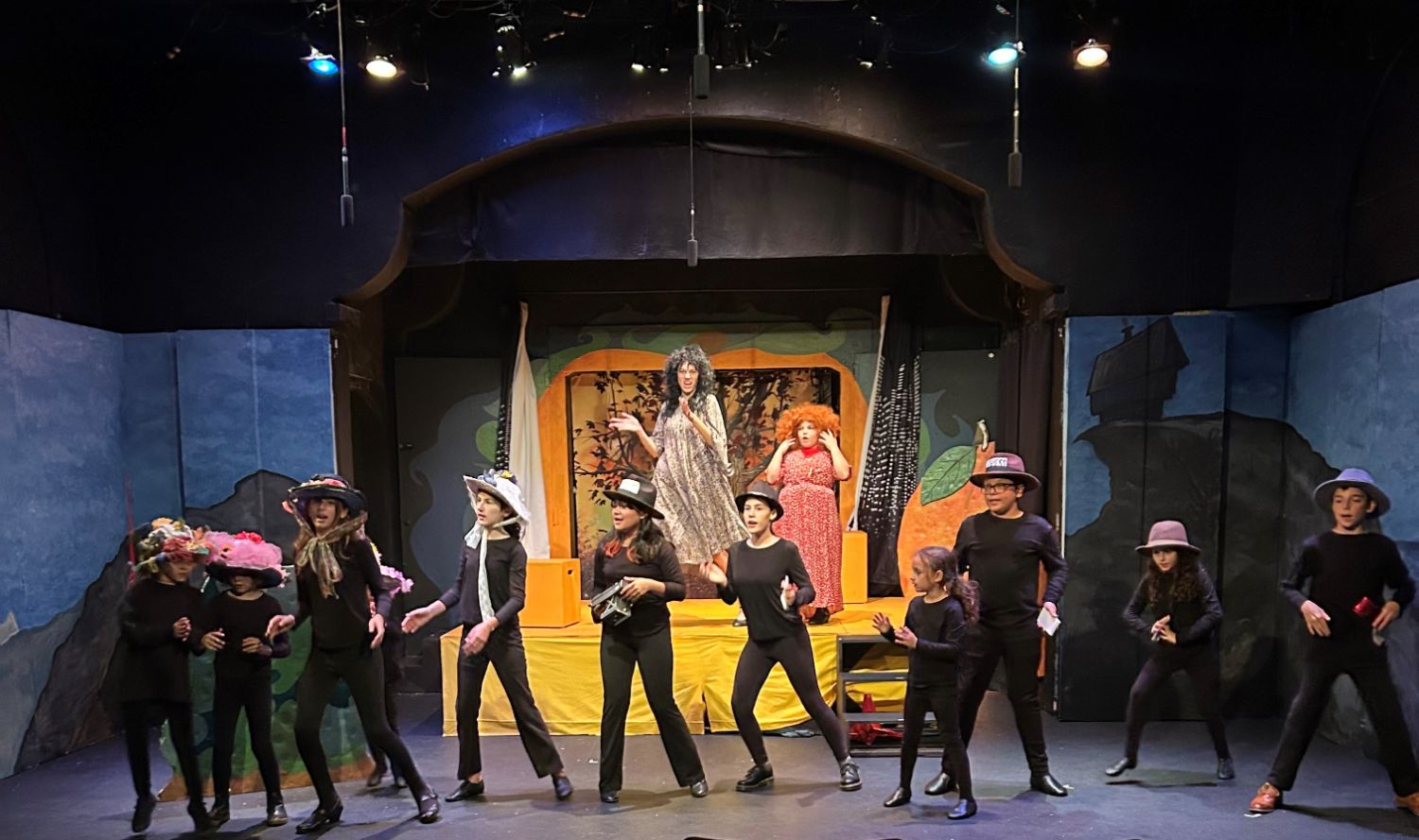 PHOTO: Young Stars Theatre | The South Pasadenan | The cast of YST's "James and The Giant Peach" on stage at Fremont Centre Theatre in South Pasadena, CA. 