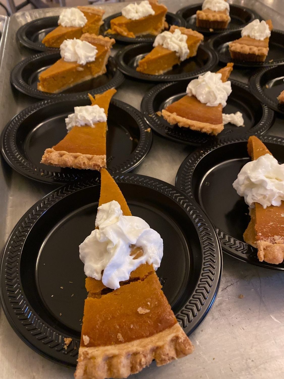 PHOTO: Alisa Hayashida | The South Pasadenan | Delicious pumpkin pie was the dessert for seniors at the Thanksgiving celebration at the War Memorial Building.