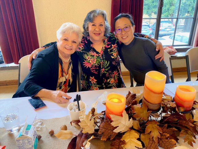 PHOTO: Alisa Hayashida | The South Pasadenan | South Pasadena seniors Kathrin Richards, Cynthia Lopez, and Linda Kubo attend the Thanksgiving celebration at the War Memorial Building.