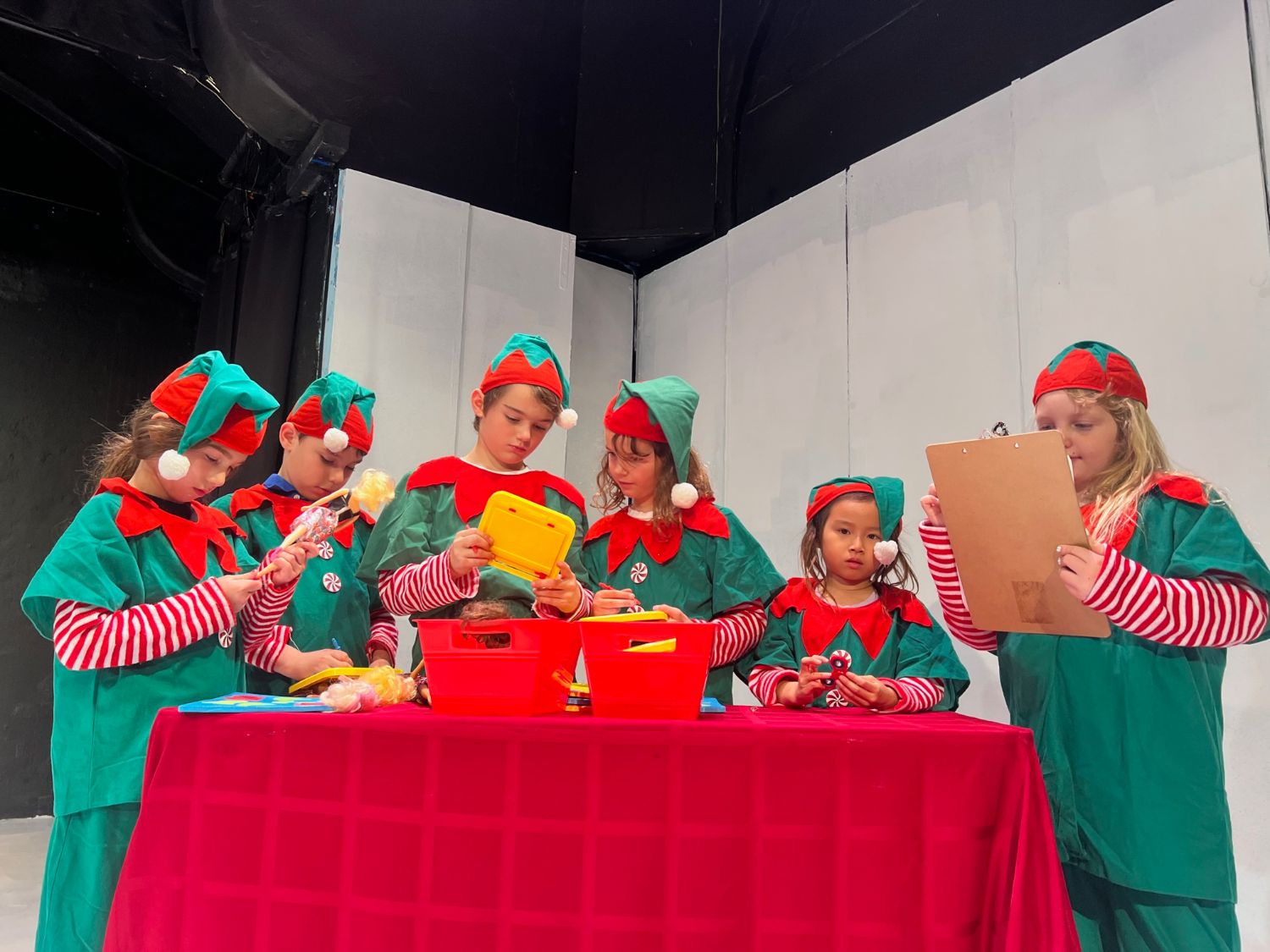 PHOTO: provided by YST | The South Pasadenan | The cast of Elf Jr. at Young Stars Theatre.