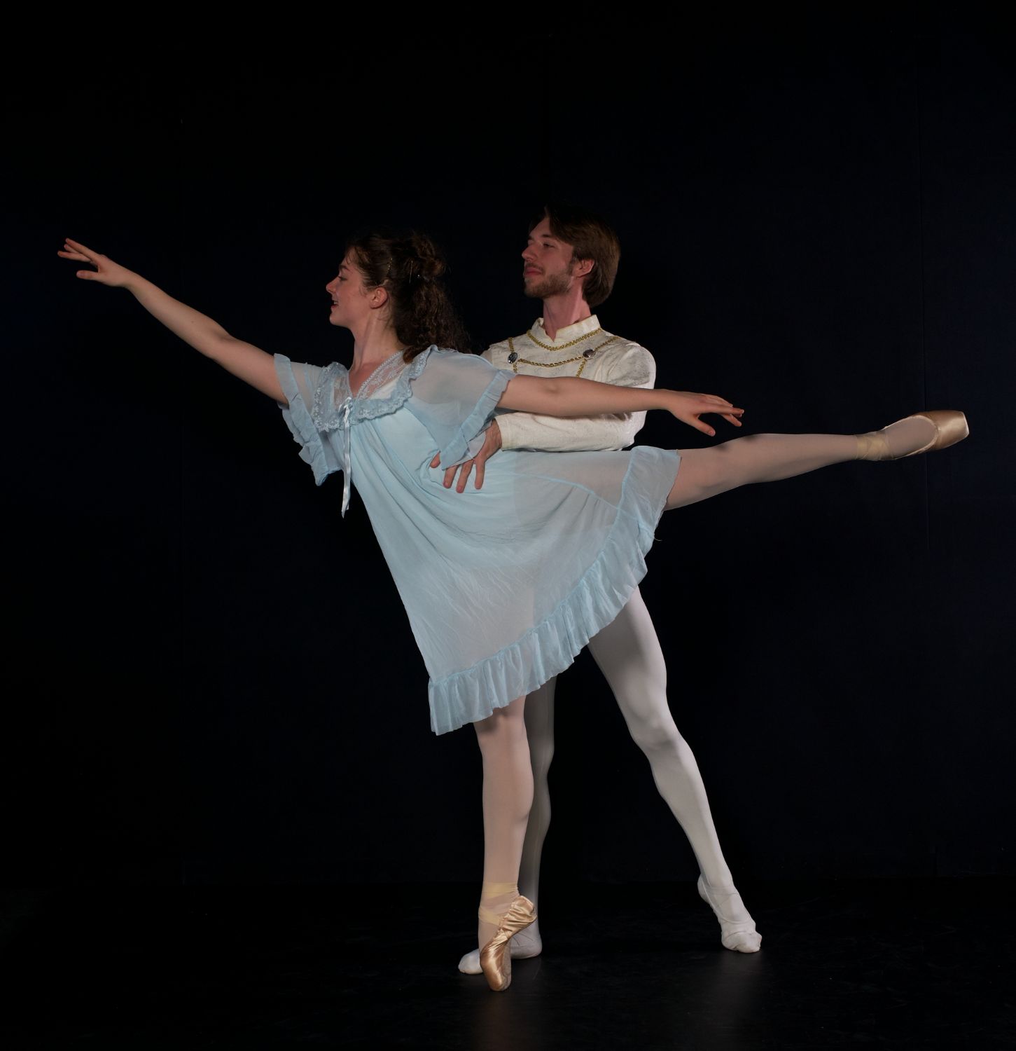 PHOTO: provided by PDT | The South Pasadenan | Pasadena Dance Theatre presents The Nutcracker at San Gabriel Mission Playhouse. Amy Sauer and Jacob Schmieder-Hacker, who will dance as the lead roles of Clara and Hans.