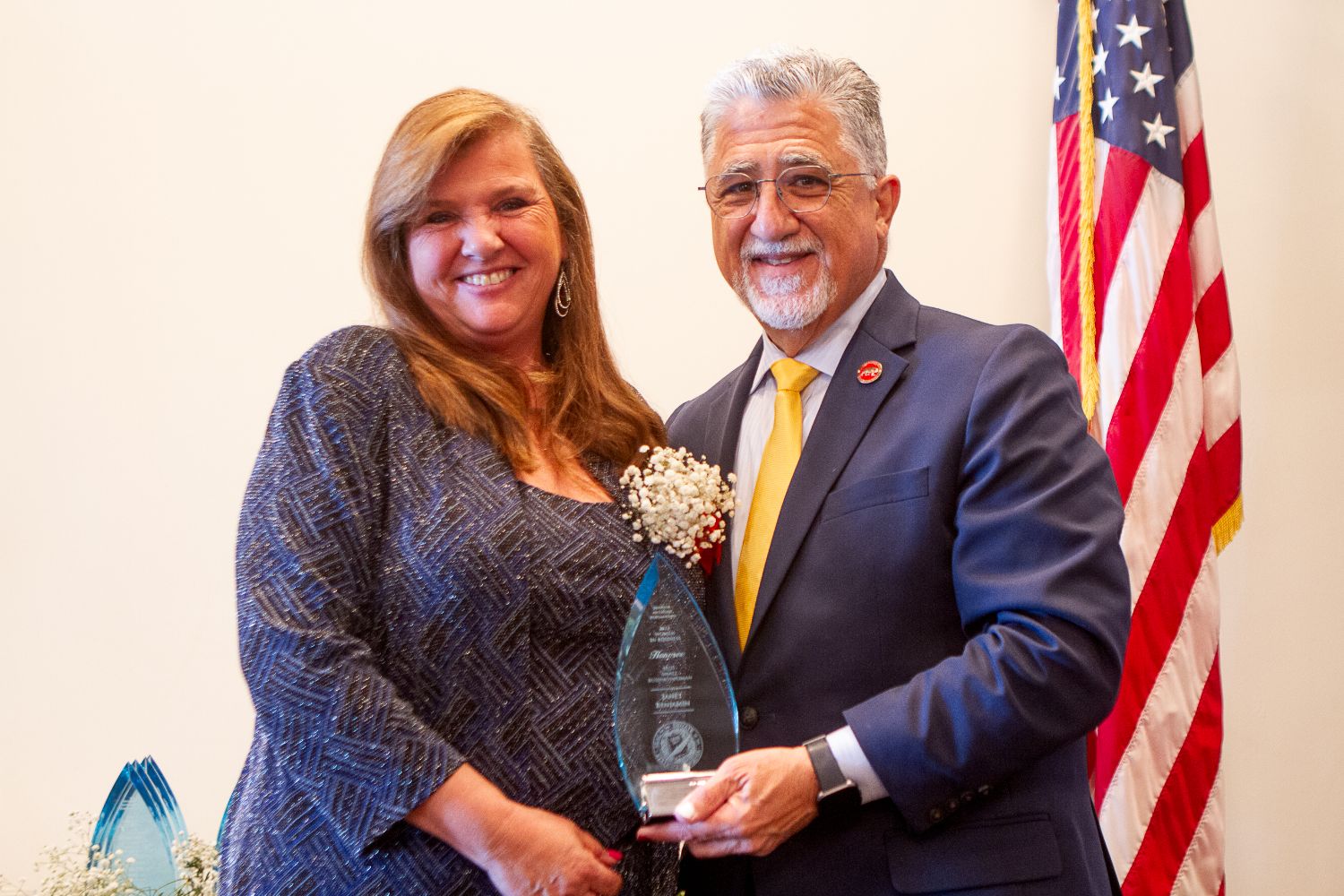 PHOTO: David Lohr | The South Pasadenan | Janet Benjamin receives Senator Anthony J. Portantino's Women in Business Award in the small business category.